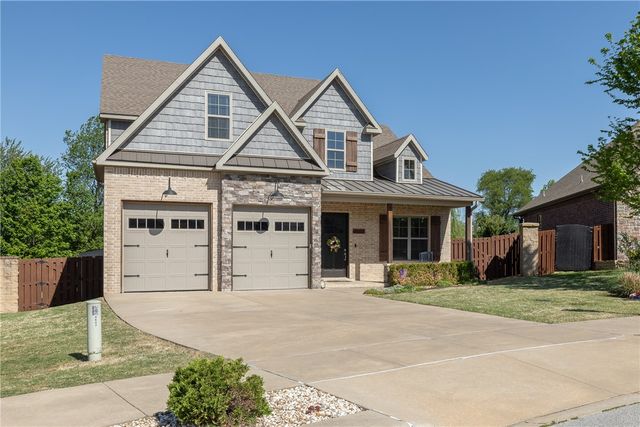 4607 W Buckeye Drive, Rogers, AR 72758