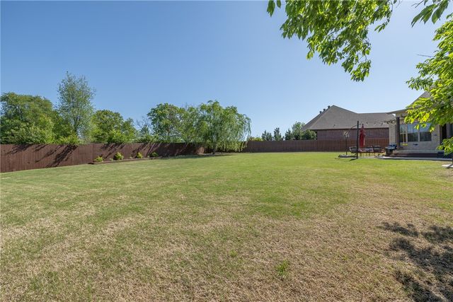 4607 W Buckeye Drive, Rogers, AR 72758