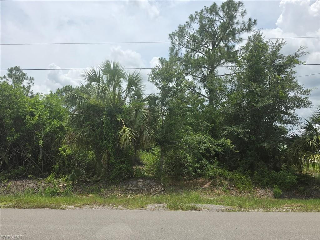 20TH AVE NE, NAPLES, FL 34120 — photo 5
