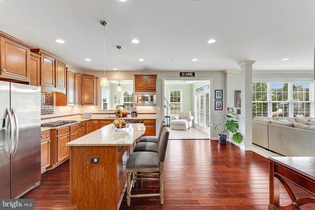 23233 FALLEN HILLS DR, Brambleton, VA 20148