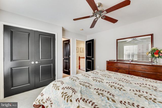 23233 FALLEN HILLS DR, Brambleton, VA 20148