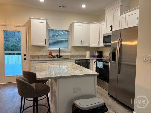 5 Sidney Drive, Savannah, GA 31406