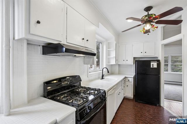 161 Chestnut Street, Leonia, NJ 07605