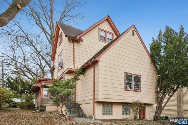 161 Chestnut Street, Leonia, NJ 07605