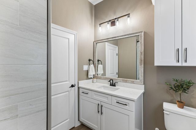 812 Eagle Claw CV, Salado, TX 76571