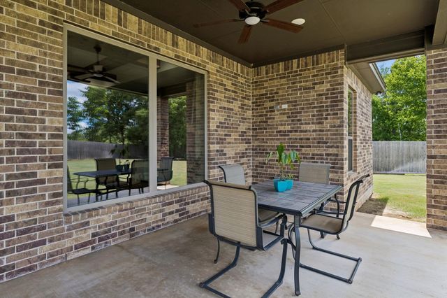 812 Eagle Claw CV, Salado, TX 76571
