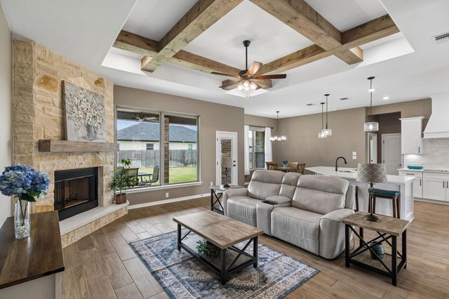 812 Eagle Claw CV, Salado, TX 76571