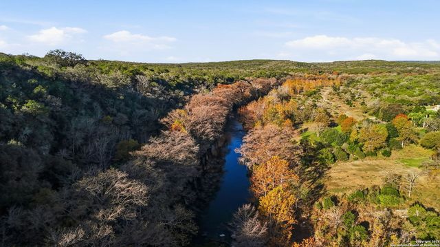 1461 White Water, New Braunfels, TX 78132