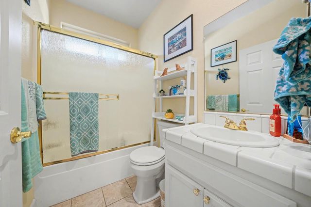 12199 Jackson Pines Dr, Jackson, CA 95642