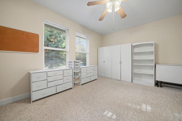 12199 Jackson Pines Dr, Jackson, CA 95642