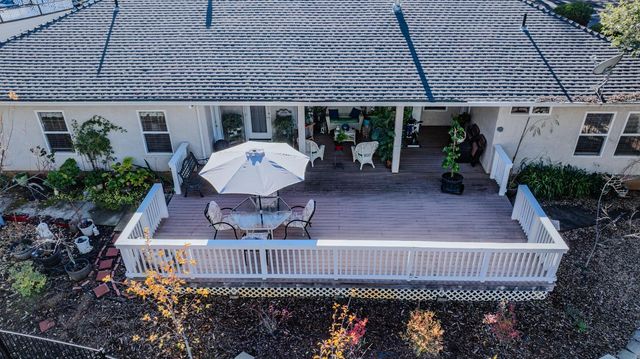 12199 Jackson Pines Dr, Jackson, CA 95642