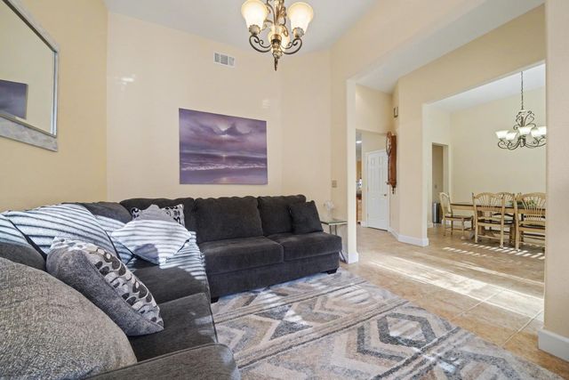 12199 Jackson Pines Dr, Jackson, CA 95642