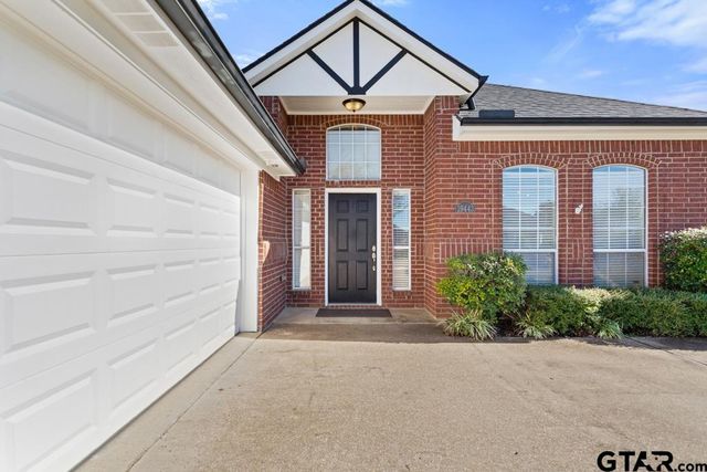 19443 Sara Lane, Flint, TX 75762