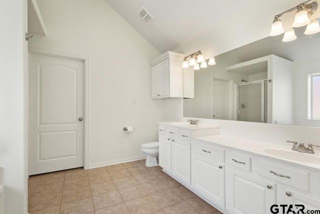 19443 Sara Lane, Flint, TX 75762