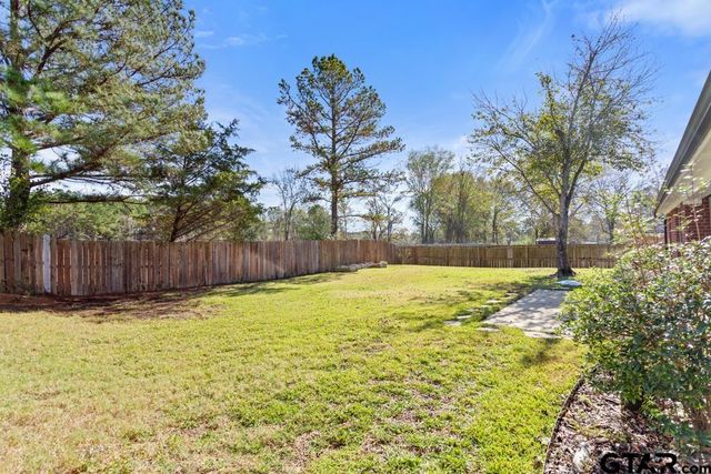 19443 Sara Lane, Flint, TX 75762