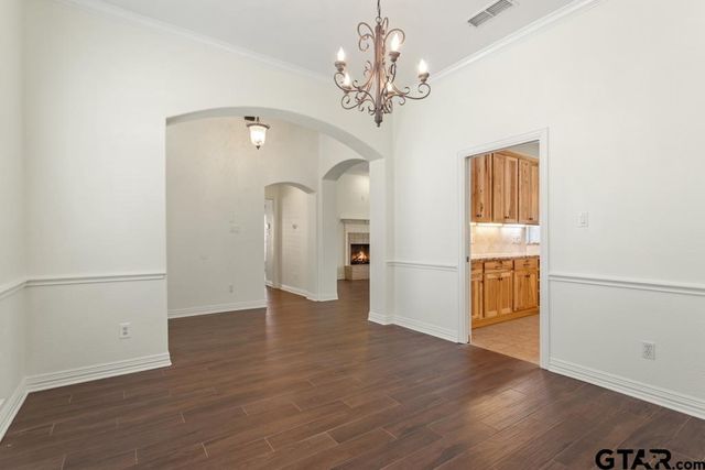 19443 Sara Lane, Flint, TX 75762