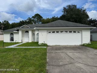 11449 COURTNEY WATERS Lane, Jacksonville, FL 32258