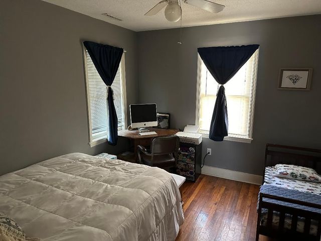 22 Yeadon Avenue, Charleston, SC 29407