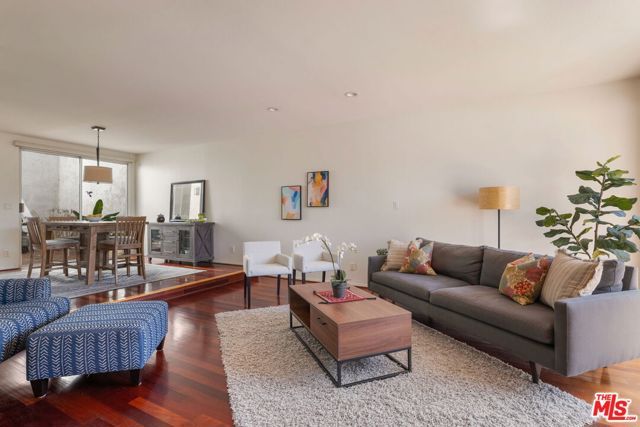 11639 Missouri Avenue, Los Angeles, CA 90025