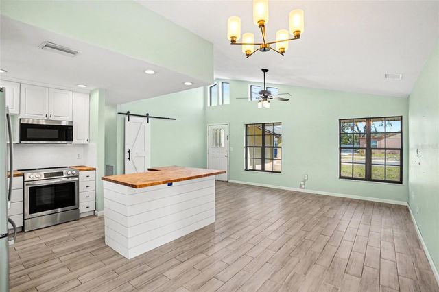 2726 BLOSSOM LAKE DRIVE, Holiday, FL 34691
