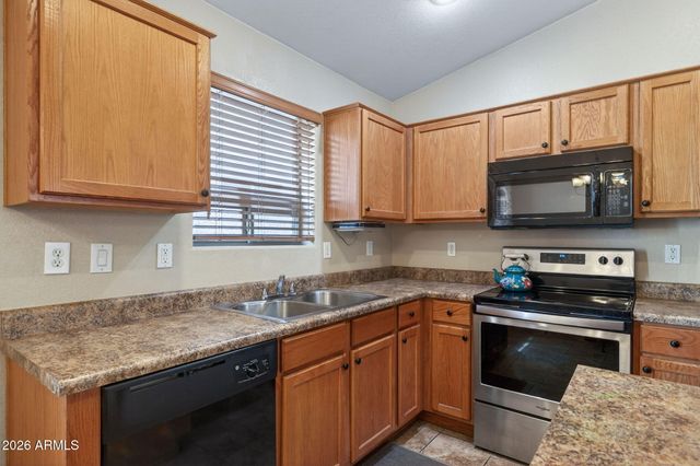 28530 N DOLOMITE Lane, San Tan Valley, AZ 85143