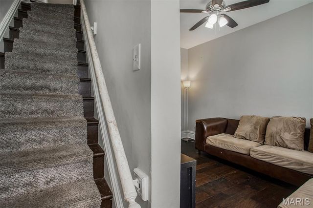 3857 Virginia Avenue, St Louis, MO 63118