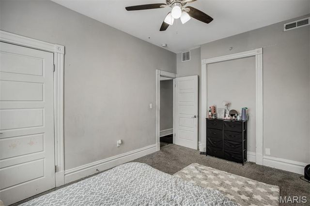 3857 Virginia Avenue, St Louis, MO 63118