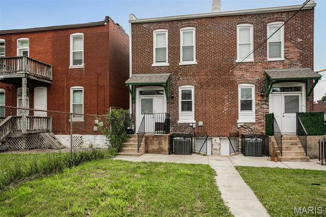 3857 Virginia Avenue, St Louis, MO 63118