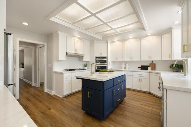 108 Brugler Ct, Folsom, CA 95630