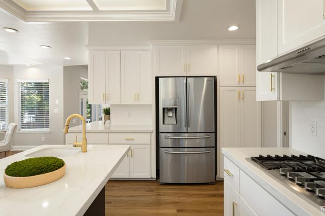 108 Brugler Ct, Folsom, CA 95630