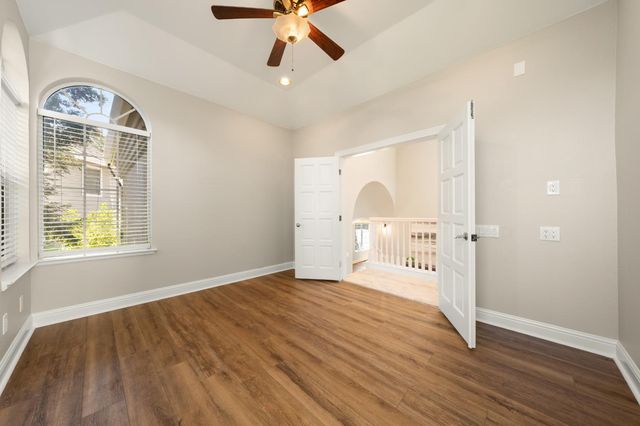 108 Brugler Ct, Folsom, CA 95630