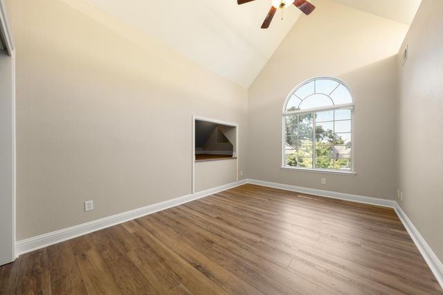 108 Brugler Ct, Folsom, CA 95630