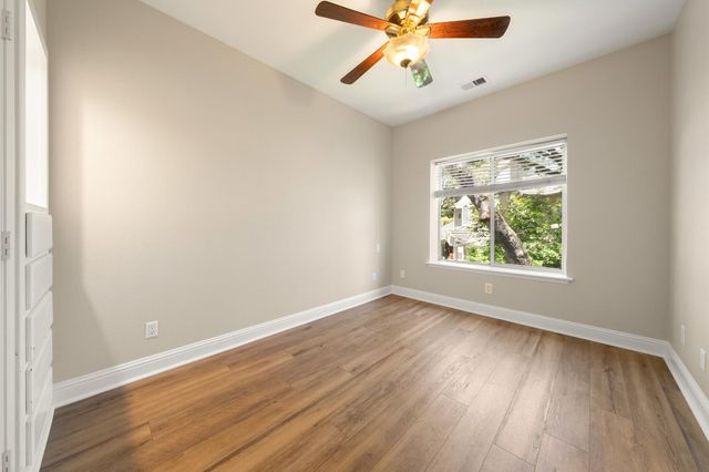 108 Brugler Ct, Folsom, CA 95630