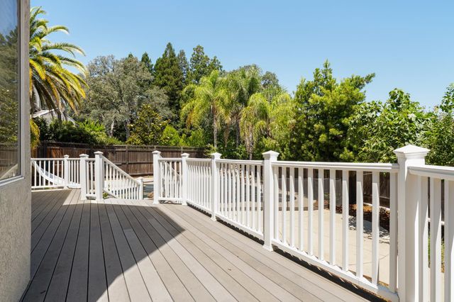 108 Brugler Ct, Folsom, CA 95630