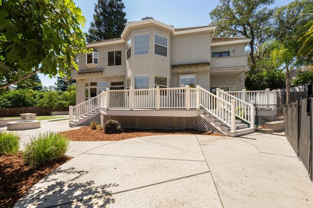 108 Brugler Ct, Folsom, CA 95630