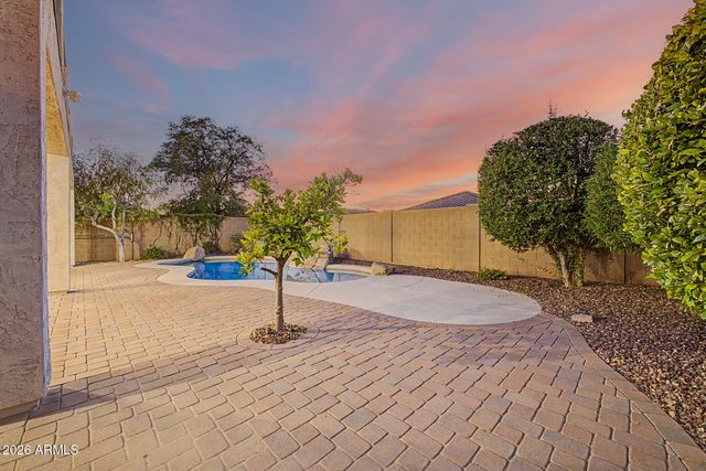 27416 N 53RD Drive, Phoenix, AZ 85083