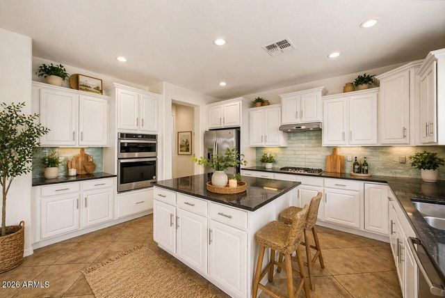 27416 N 53RD Drive, Phoenix, AZ 85083