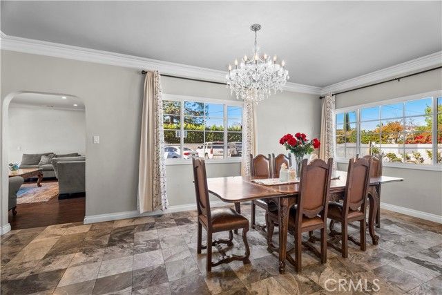 15358 Cohasset, Van Nuys (los Angeles), CA 91406