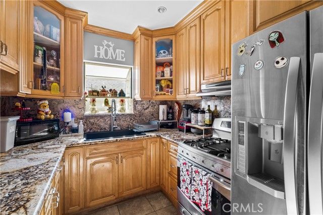 15358 Cohasset, Van Nuys (los Angeles), CA 91406