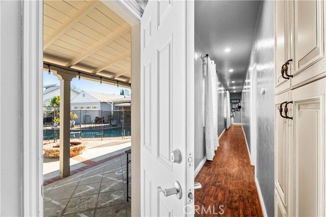 15358 Cohasset, Van Nuys (los Angeles), CA 91406