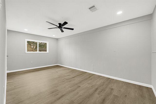 631 Branding Iron Lane Lane, Houston, TX 77060