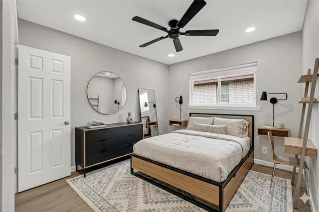 631 Branding Iron Lane Lane, Houston, TX 77060
