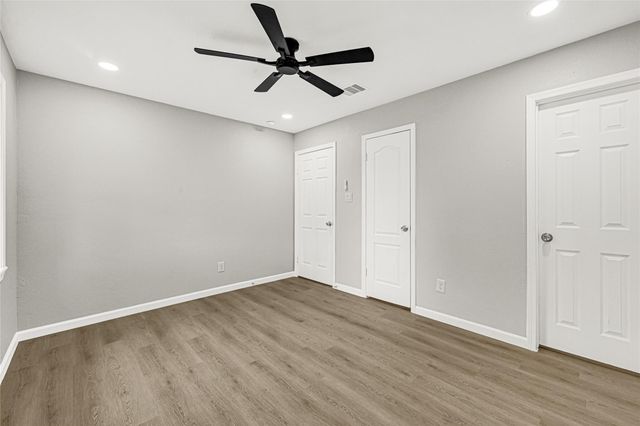 631 Branding Iron Lane Lane, Houston, TX 77060