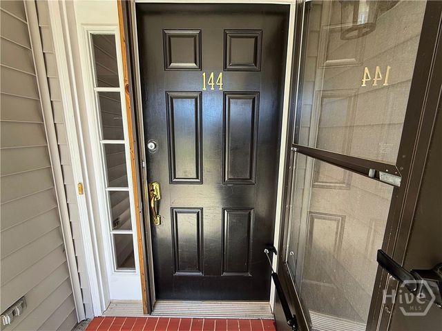 144 Mills Run Drive, Savannah, GA 31405