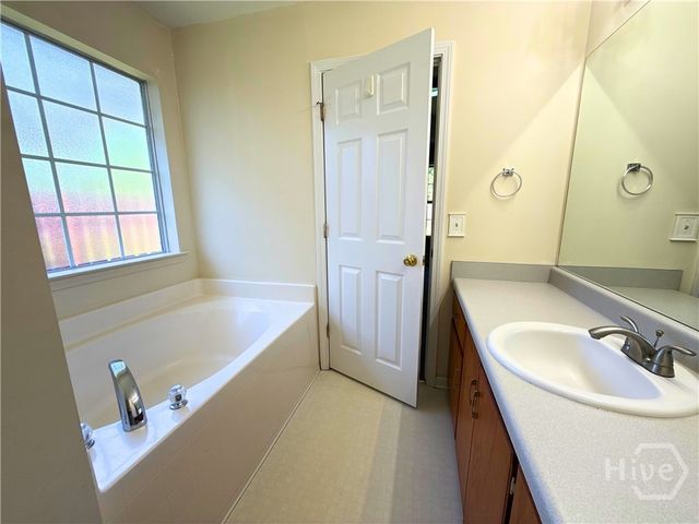 144 Mills Run Drive, Savannah, GA 31405