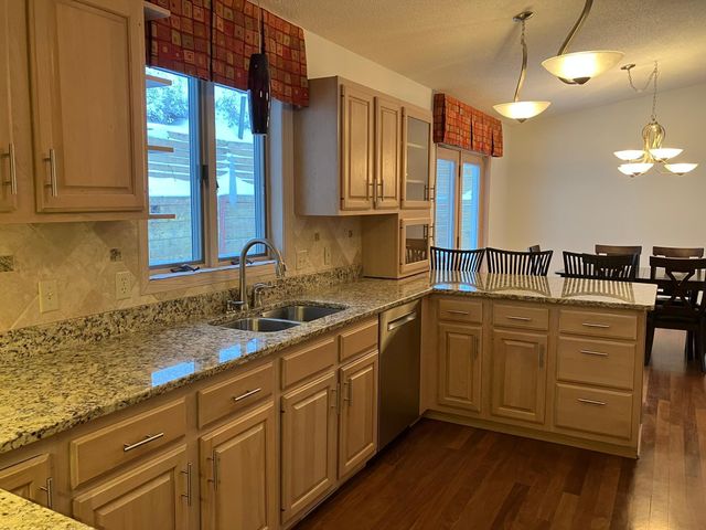 1500 Viola Road NE, Rochester, MN 55906