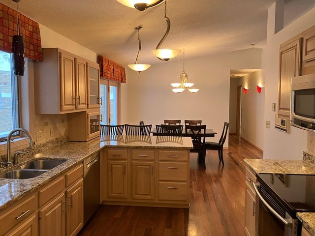 1500 Viola Road NE, Rochester, MN 55906