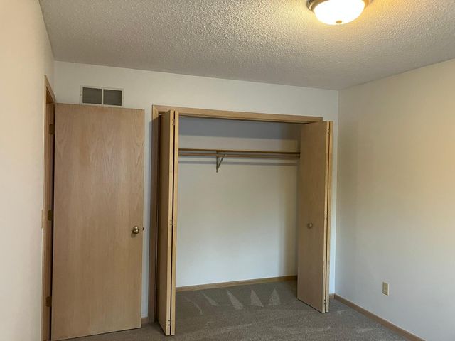 1500 Viola Road NE, Rochester, MN 55906