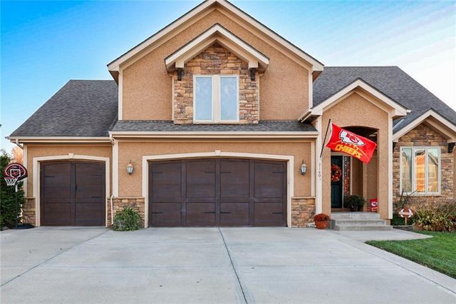 21805 E 32nd Terrace S, Independence, MO 64057