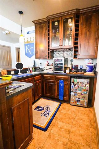 21805 E 32nd Terrace S, Independence, MO 64057